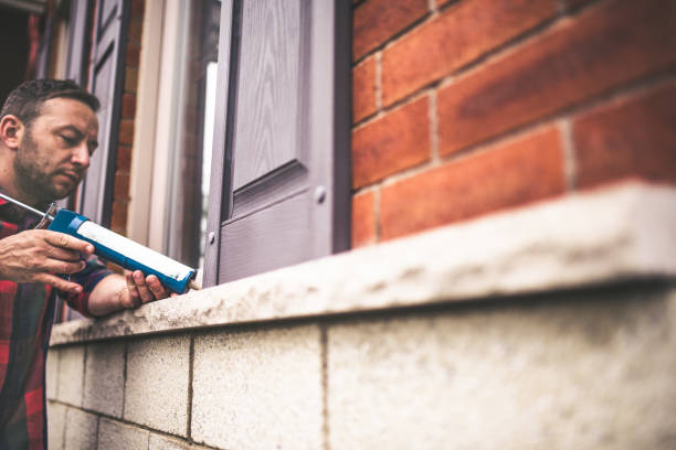 Best Residential Insulation in Le Claire, IA